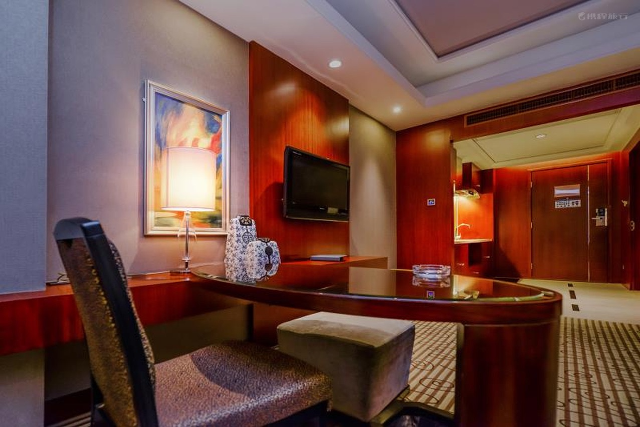 Hotel Photo 12