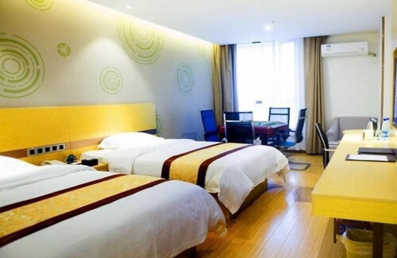 GreenTree Inn Huanggang City Wuxue City Kanjiang Avenue