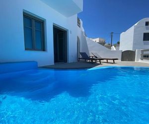 Amphitrite Suites Santorini Messaria Greece