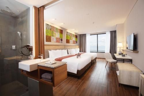 Hotel Photo 9