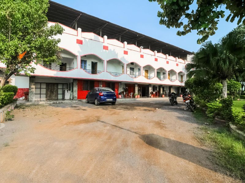 Hotel Photo 1