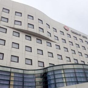 NearBy Hotel
