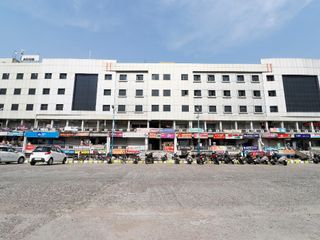 Фото отеля SPOT ON 65123 Raj Service Apartments