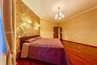 Апартаменты (150 m²) с 3 спальней(-ями) и 2 ванной(-ыми) комнатой(-ами) в районе Центральный район