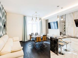 Natella Apartments at Pionerskaya 50*4