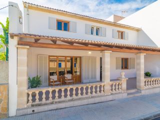 Haus (400 m²), 6 Schlafzimmer und 5 eigene Badezimmer in Arta
