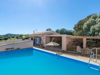 Villa (90 m²), 2 Schlafzimmer und 2 eigene Badezimmer in Porreres