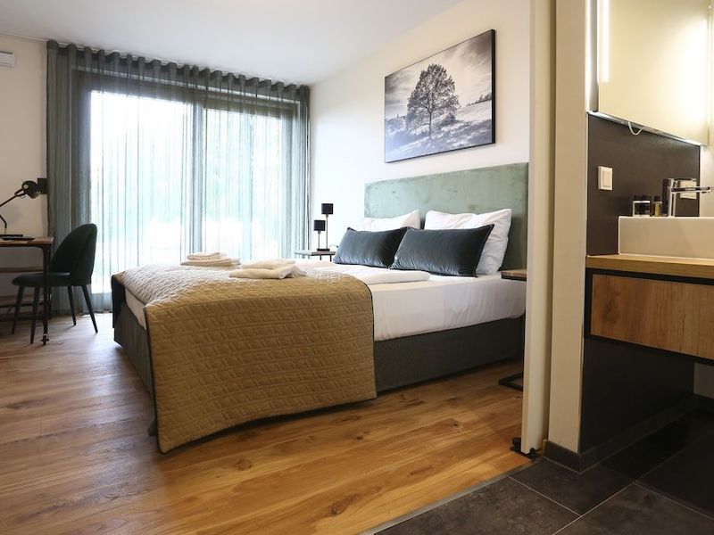 Hotel Photo 9