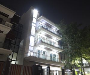 Lime Tree Service Apartment-2 Delhi City India