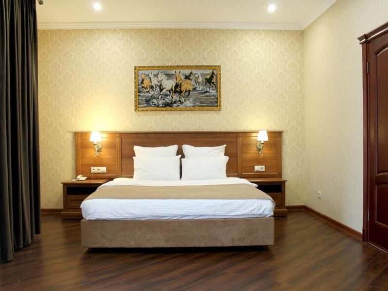 Hotel Photo 1