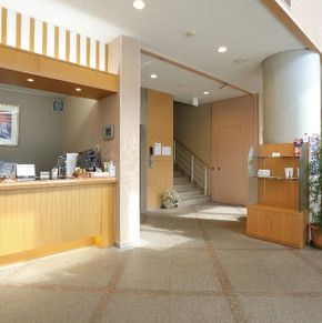 NearBy Hotel