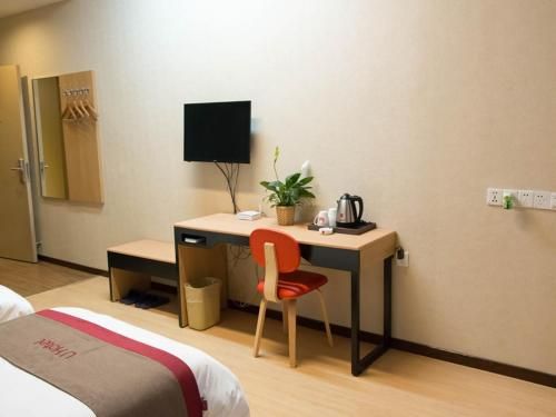 Hotel Photo 9
