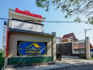 Hotel pic RedDoorz near Padang Golf Adisucipto