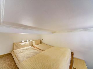 Network of Apartments "Piter Live" on Voskova