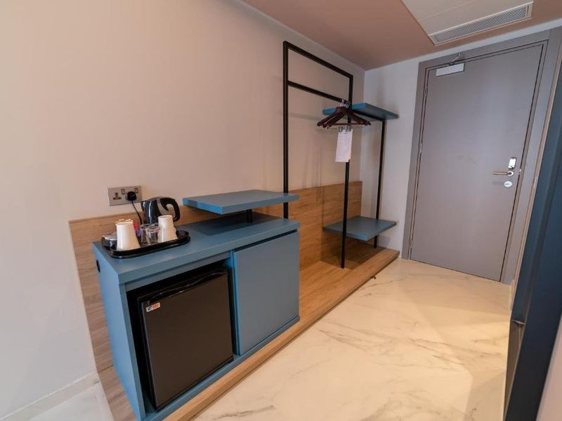Hotel Photo 12