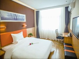 Hotel pic 7Days Premium Luoyang Yichuan Dukang Avenue Branch