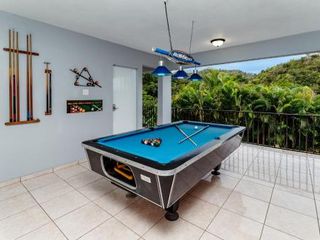 Hotel pic Studio with pool table just 15 minutes from the beach