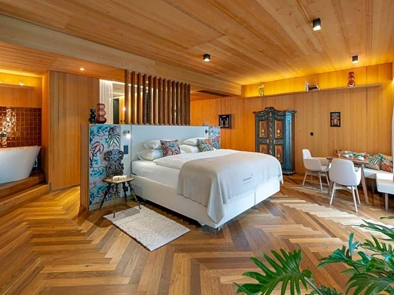 Hotel Photo 6