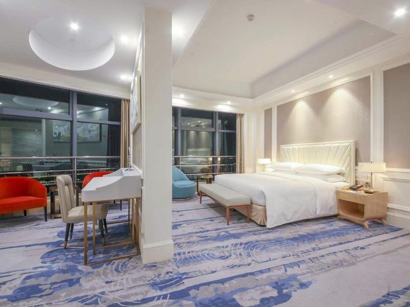 Hotel Photo 3