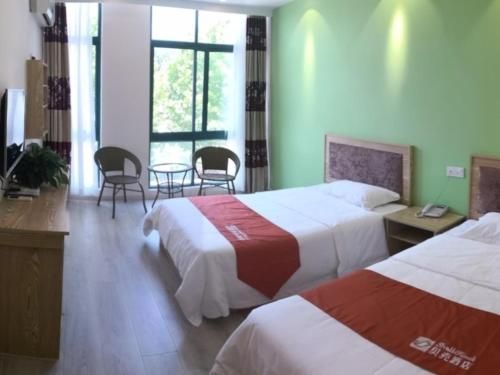 Hotel Photo 12