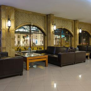 NearBy Hotel