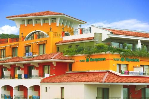 Hotel Photo 1