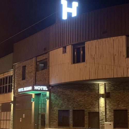 Hotel Photo 9