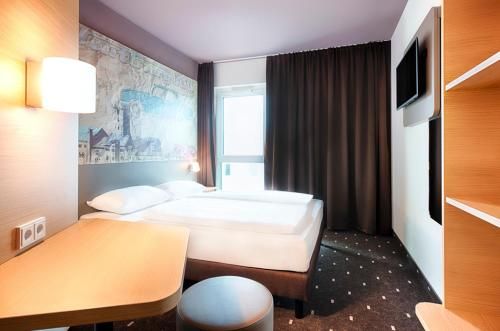 Hotel Photo 12