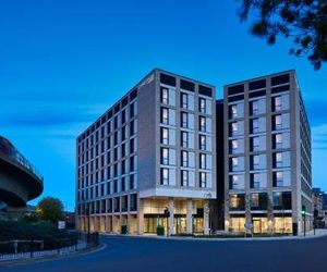 Courtyard By Marriott London City Airport London United Kingdom