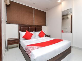 Hotel pic OYO Flagship 28752 Manjula Inn