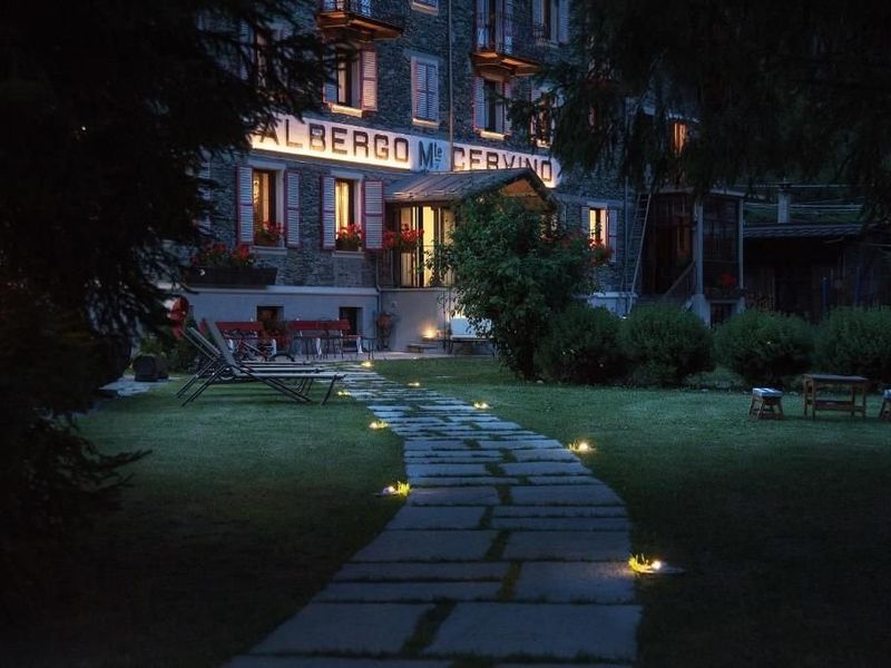 Hotel Photo 8
