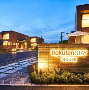 NearBy Hotel