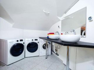 Wars hostel