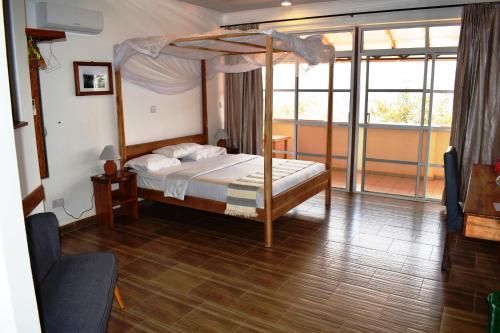 Hotel Photo 13