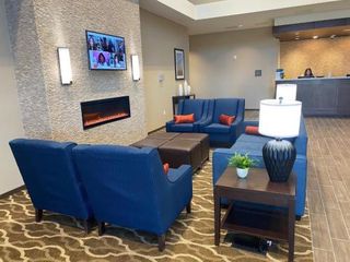 Hotel pic Comfort Suites Midland West