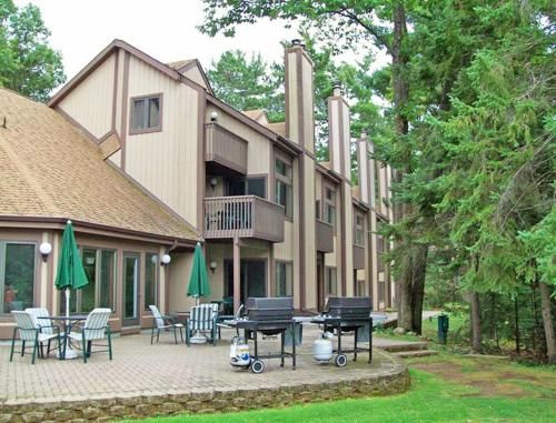 Photo of Lakefront Resort Condos on Lake Minocqua Wisconsin