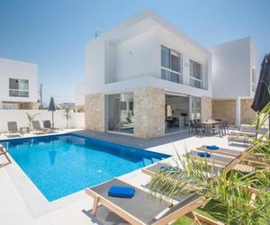 Vie Bleu Holiday Villas Protaras Cyprus