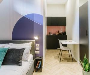 Loginn - ColorBox Hotel Tel Aviv Israel