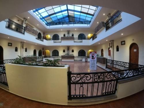 Hotel Photo 12
