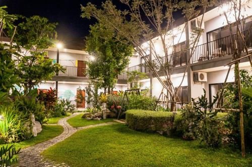 Hotel Photo 1