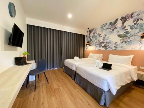 Hotel Photo 6