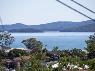 Hotel pic Kallaroo great house with views pool WI FI and aircon