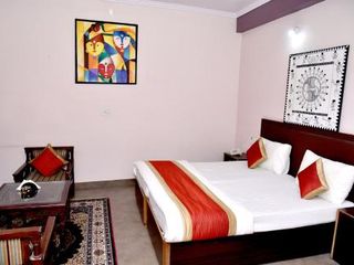 Фото отеля Hotel Sohandeep (Fort View)
