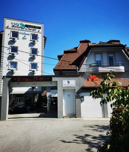 Hotel Photo 1