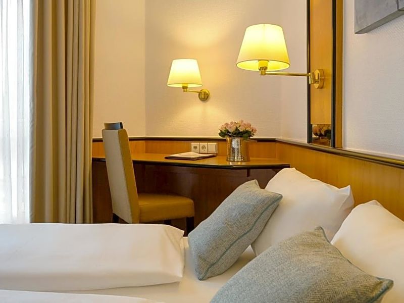 Hotel Photo 7