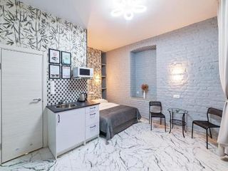 Апартаменты Чёрное дерево на Старо-Петергофском пр-е 52