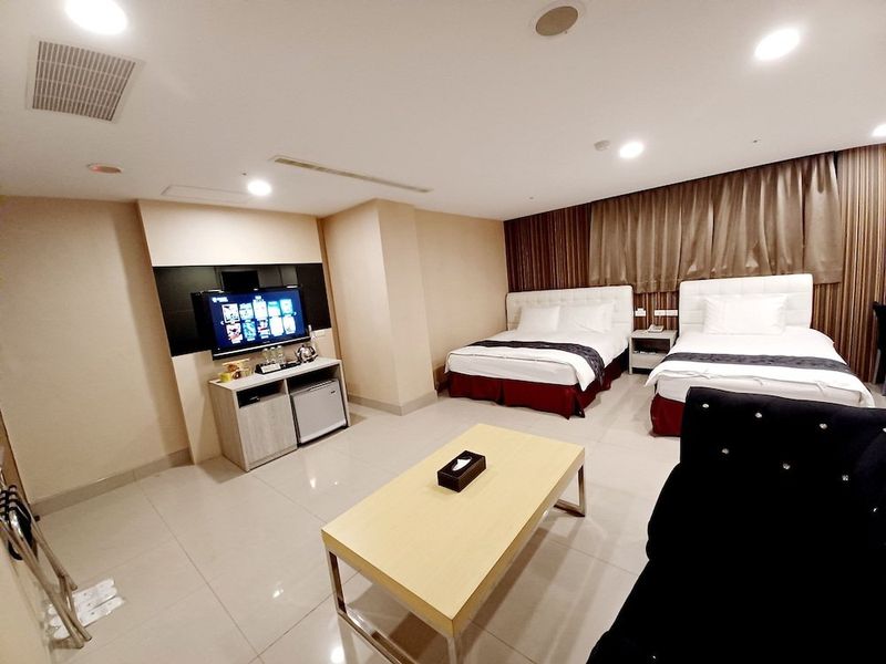 Hotel Photo 11