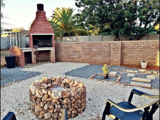 Фото отеля Ambiente Budget Accommodation