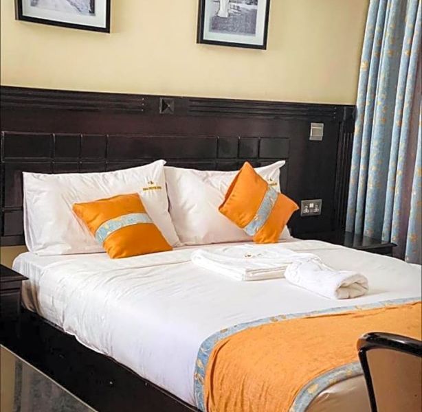 Hotel Photo 1