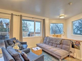 Фото отеля Coastal-View Apt Steps to Downtown Anchorage!